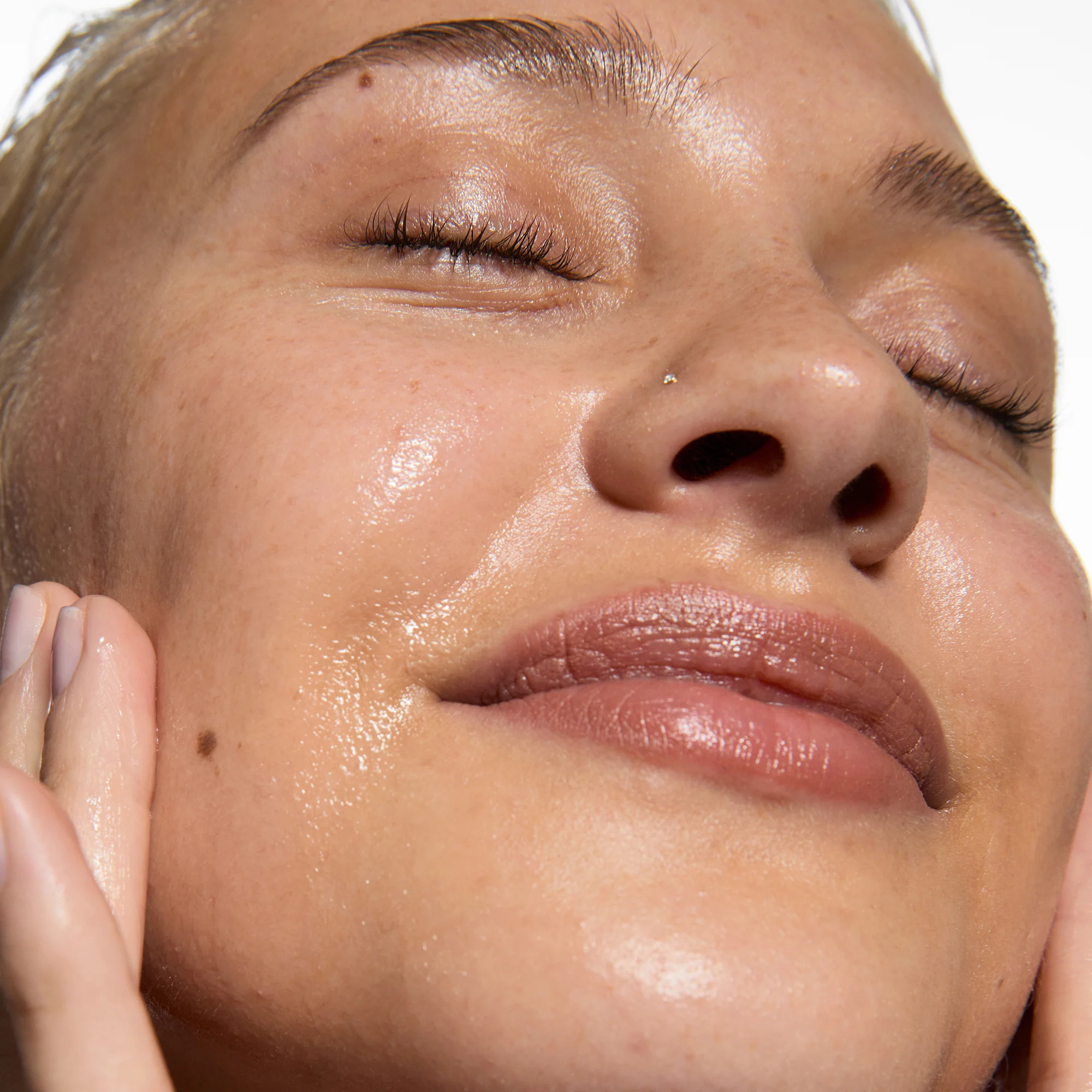 Supersize Hyaluronic Acid Serum - 100ml - Image 13
